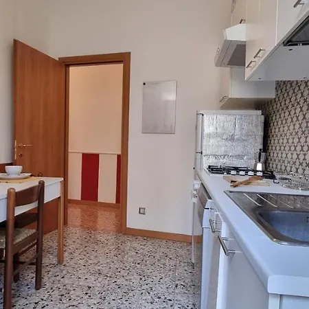 Apartamento Altido Homey Flat With Balcony In Historical Centre *