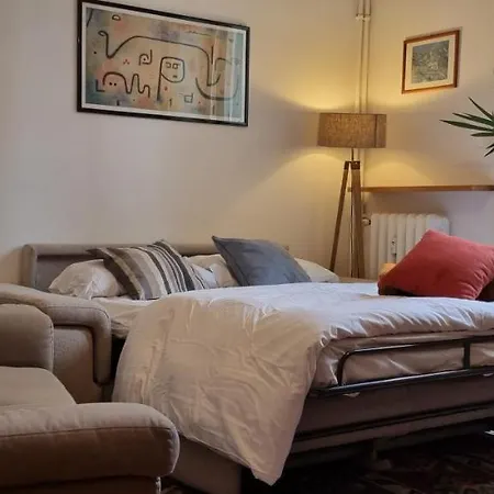 Altido Homey Flat With Balcony In Historical Centre Apartamento *